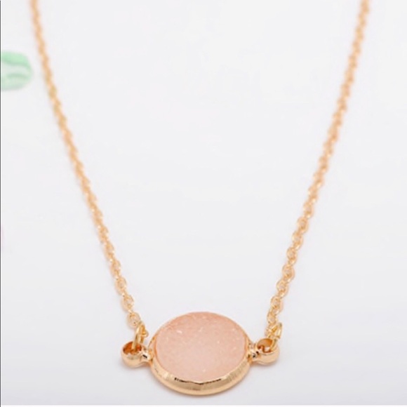 Jewelry - Rose Quarts Druzy Necklace!!! 🥰
